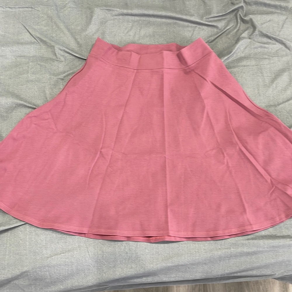 Newme XL pink skirt